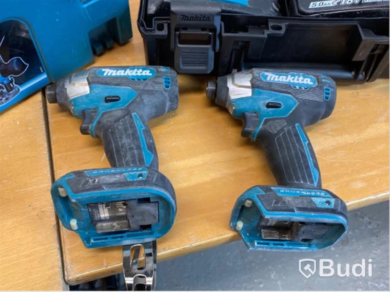 Spikpistol, fräs och skruvdragare Makita.