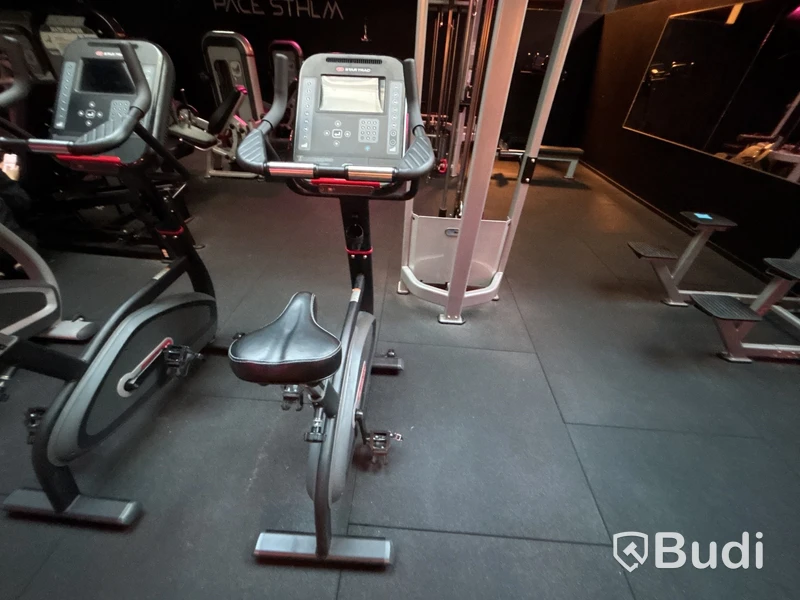 Träningscykel Star Trac  Upright Bike