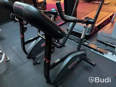 Träningscykel Star Trac  Upright Bike
