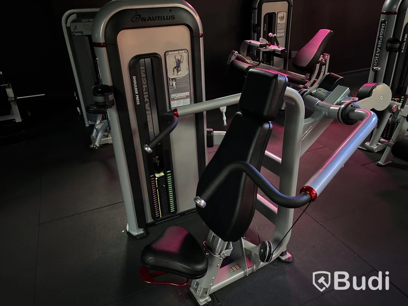 Shoulder Press Nautilus