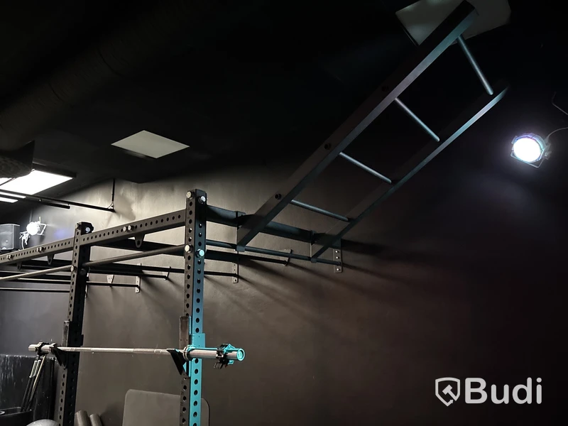 Ziva Rig Wall-mounted 2,45 m