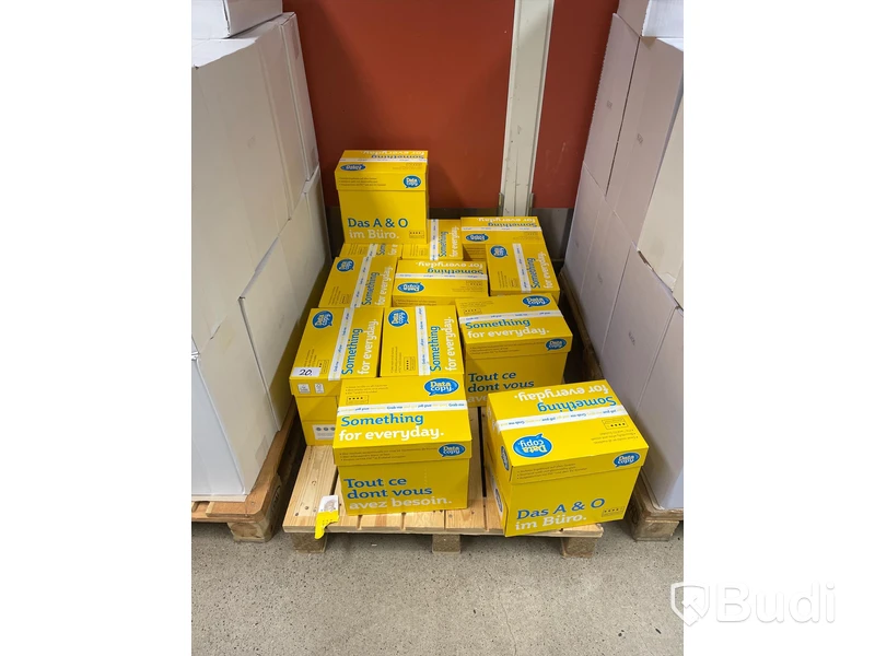 Pall me12 st kartonger med A4 kopieringspaööer