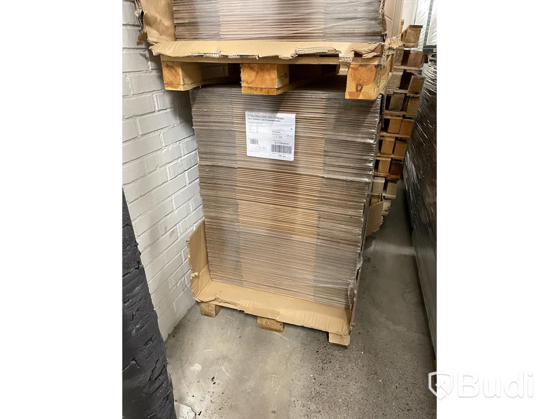 4st pallar med 120 kartonger på varje 570x380x380/280/190mm