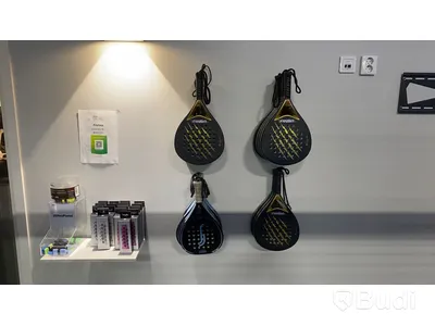 Parti begagnade padelracketar & tillbehör