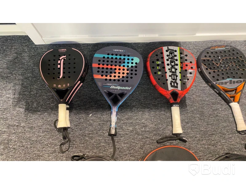 Parti begagnade padelracketar & tillbehör