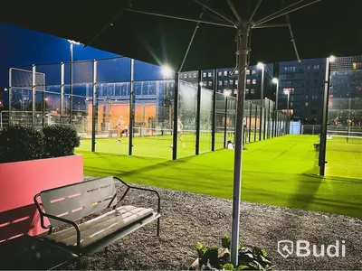 4 st Padelbanor kompletta från Eljoi padel (2021) med mobilt system från Unisport - professionellt nedmonterade