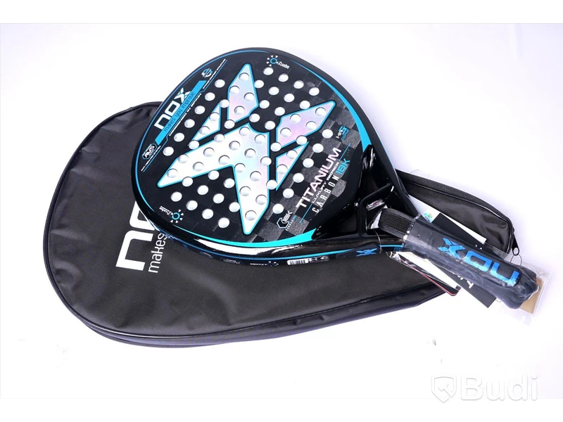 Padelrack - Nox Padel Racket Luxury Titanium 18K