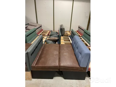 Parti med ca 16 soffor i blandat utförande (120x67x80 cm)