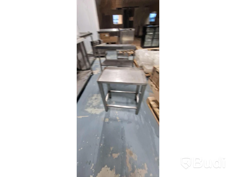 Rostfri bänk