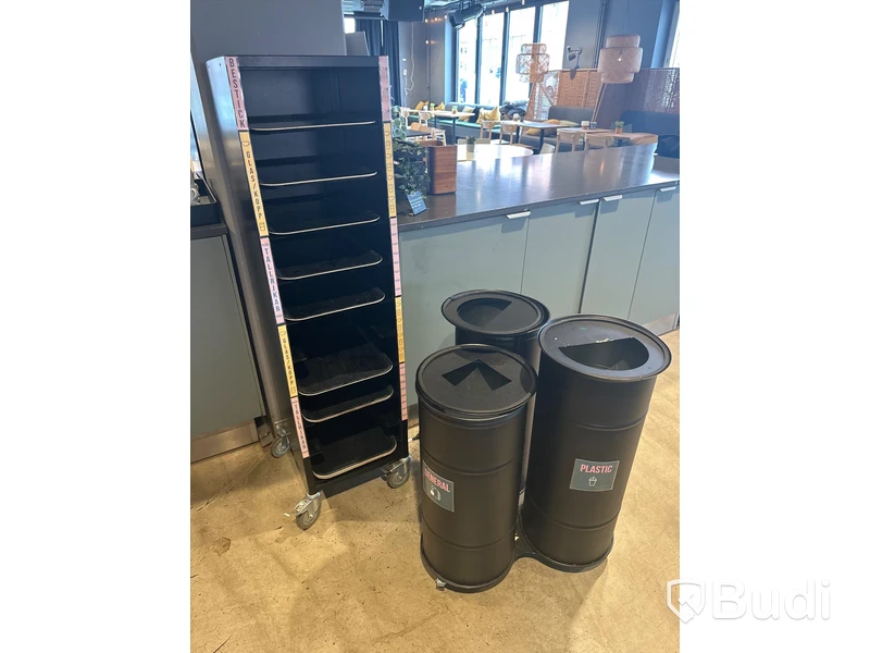 Avfallsstation samt brickvagn
