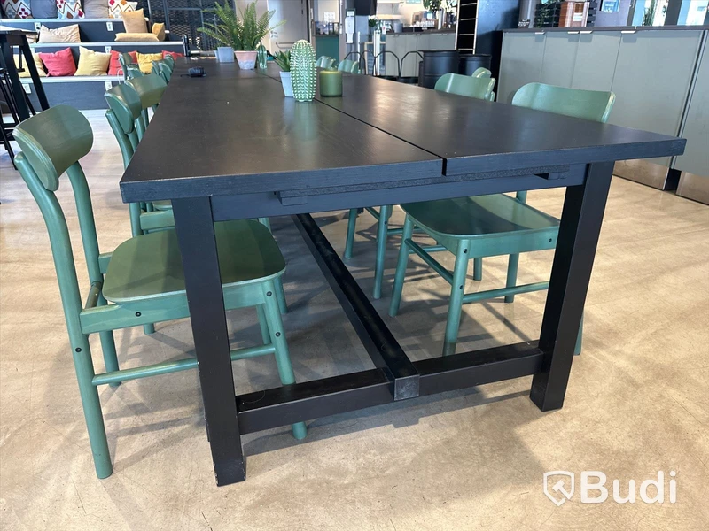 Matbord samt 6 st. Stolar 210x105x75 cm