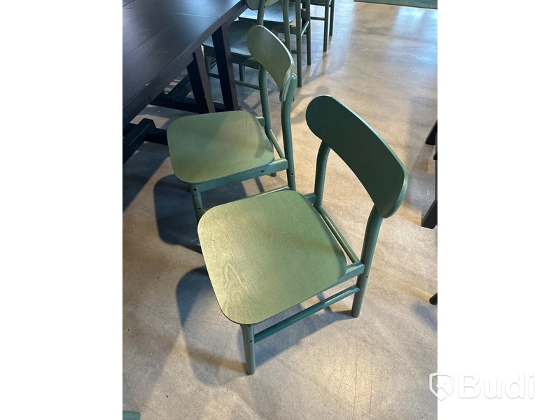 Matbord samt 6 st. Stolar 210x105x75 cm