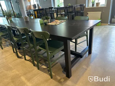 Matbord samt 6 st. Stolar 210x105x75 cm