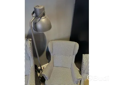 2 st. Fåtöljer samt golvlampa