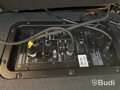 2 st. aktiva högtalare - Yamaha DHR 15