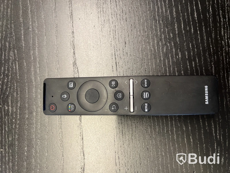 Tv-skärm hitachi och ställning på hjul