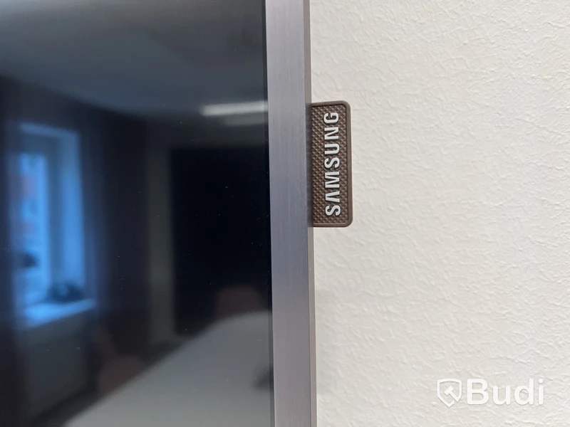 Tv-skärm 65 tum