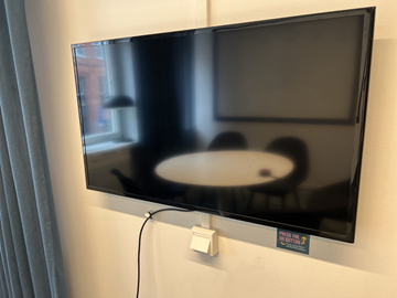TV-skärm 44 tum