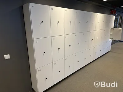Förvaringsskåp med digitala lås - IKEA