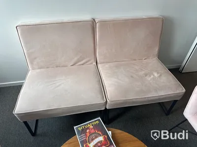 Grupp med loungemöbler