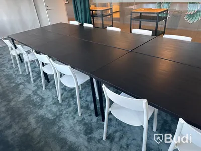 8 st. konferensbord samt 30 st. stolar