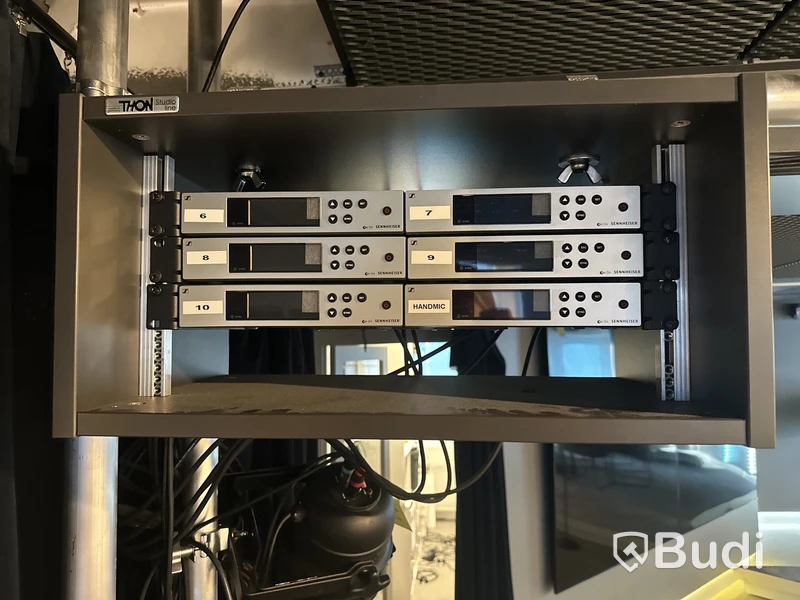 Rack Thon Studio line och 6 st Sennheiser EM 100 64