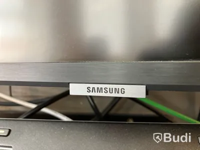 Datorskärm med väggfäste, Samsung