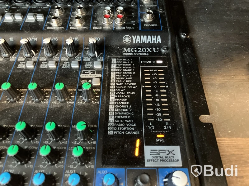 Mixerbord, Yamaha MG20XU Mixing Console