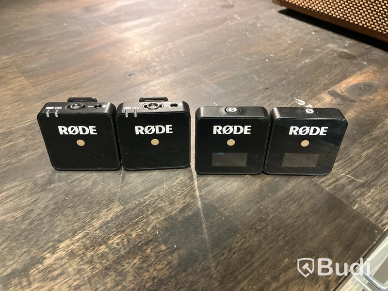 2 st. Mikrofoner med receivers? Røde