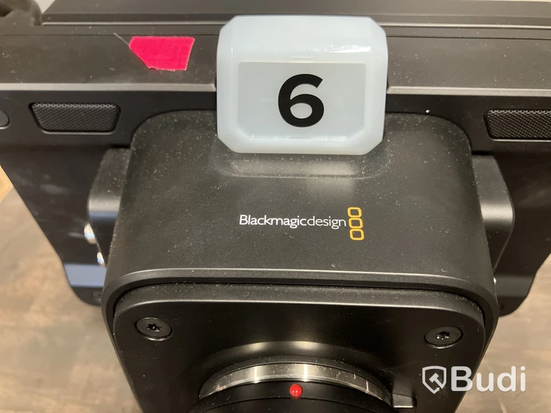 Videokamera och lins, Blackmagicdesign och Lumix G