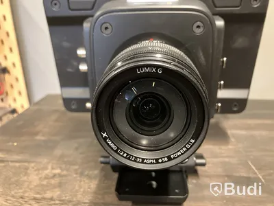 Videokamera och lins, Blackmagicdesign och Lumix G