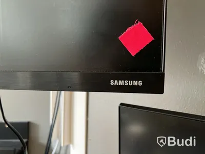Datorskärm med väggfäste, Samsung