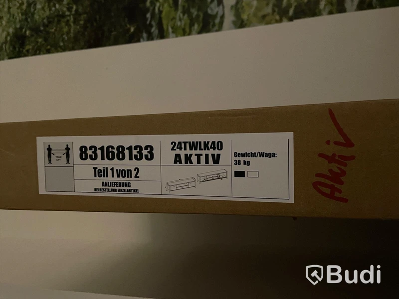 Aktiv Tv-bänk, 210x50x41 OAK/SVART Nypris: 3690 kr