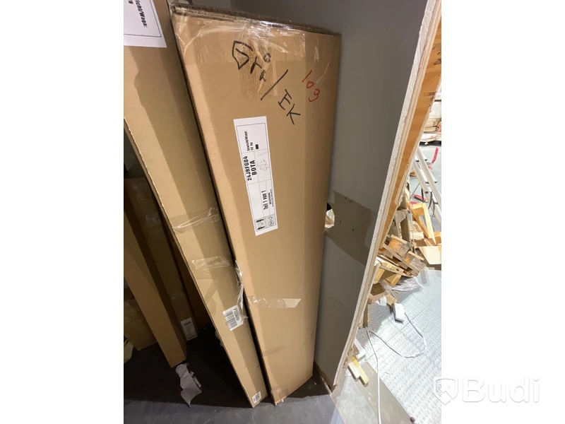 Bokhylla Bota, Grå/Ek, Nypris: 3590 kr