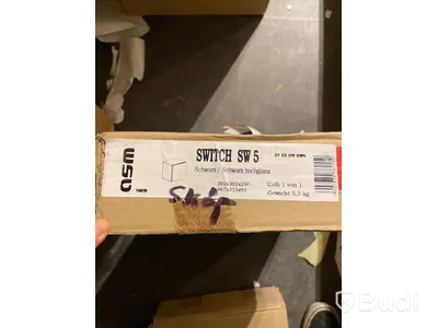 Skåp switch svart, 30x30x25 cm Nypris: 990 kr