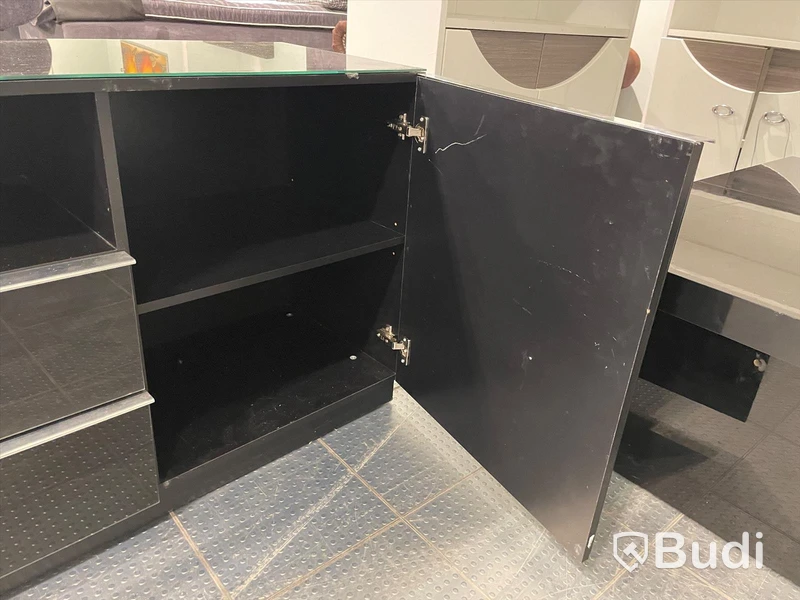 Sideboard 180x51x73 cm