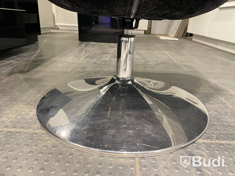 Snurrfåtölj- BUTTERFLY Nypris: 5790 kr