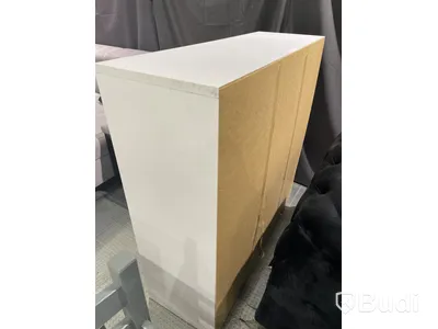 Bokhylla 114x38x111 cm