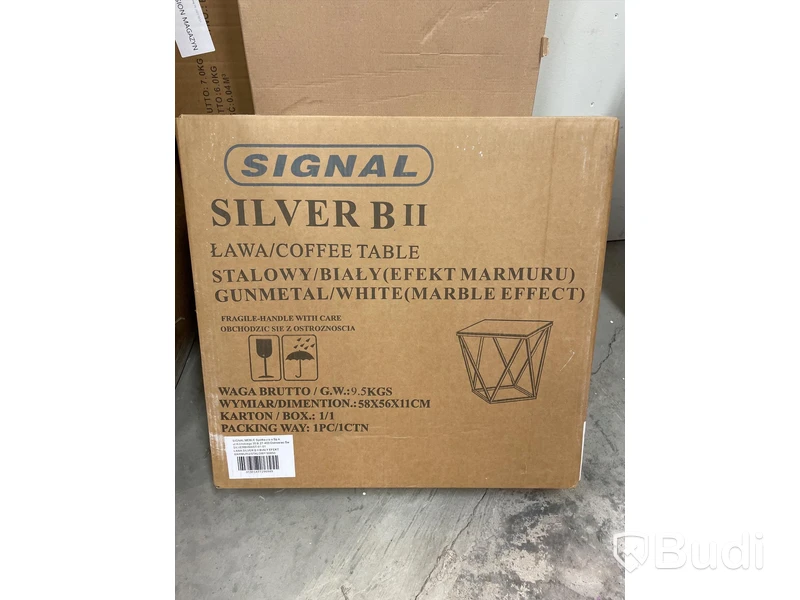 Soffbord vit metall, topp med marmor effekt Nypris: 3290 kr