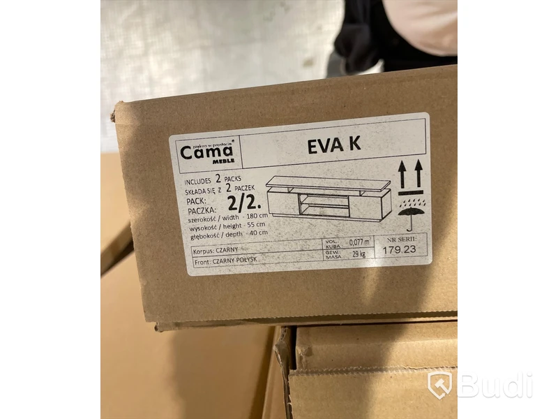 TV-bänk Eva, svart Nypris: 4790 kr