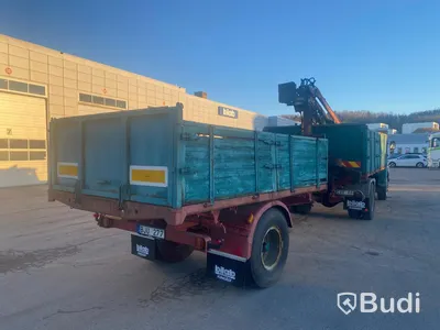 Veteranlastbil Scania Vabis L 75 kranbil med släp