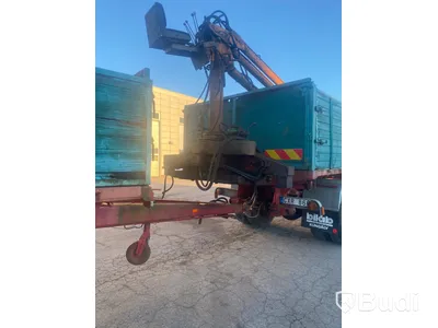 Veteranlastbil Scania Vabis L 75 kranbil med släp