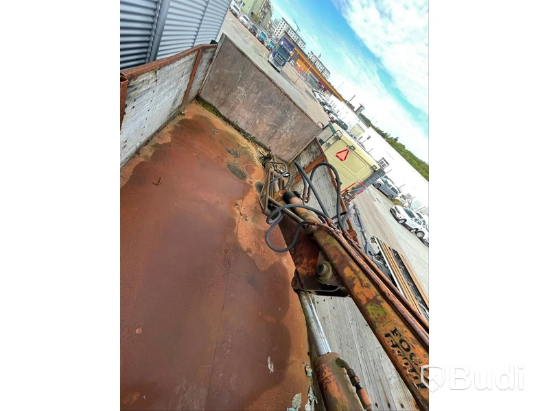 Veteranlastbil Scania Vabis L 75 kranbil med släp