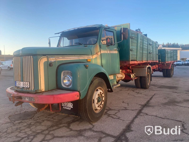 Veteranlastbil Scania Vabis L 75 kranbil med släp
