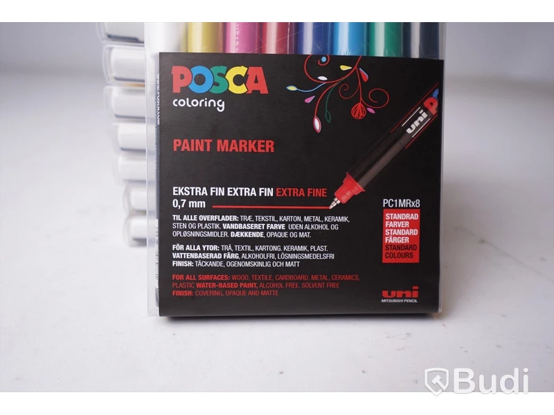 10 paket Posca paint markers PC3M standardfärger. Ord pris ca 3000 SEK