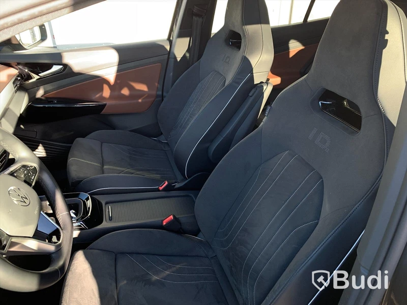 Personbil Volkswagen ID4 Pro Performance 204hk - 2021