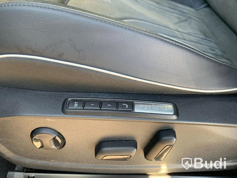 Personbil Volkswagen ID4 Pro Performance 204hk - 2021