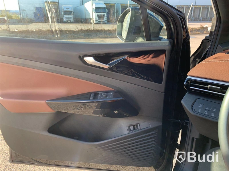 Personbil Volkswagen ID4 Pro Performance 204hk - 2021