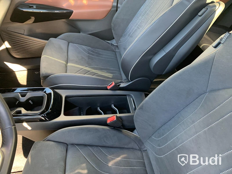 Personbil Volkswagen ID4 Pro Performance 204hk - 2021