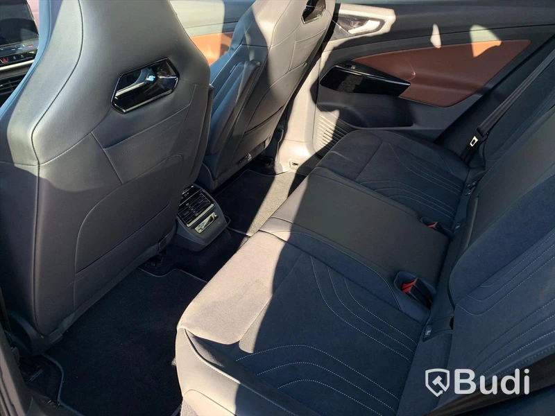 Personbil Volkswagen ID4 Pro Performance 204hk - 2021